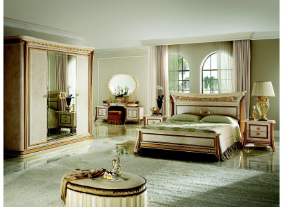 Bett royal königlich antik Schlafzimmer Polsterbett Barock Rokoko Designer