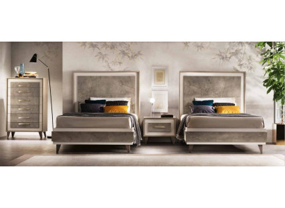 Italienische Möbel Designer Schlafzimmer Nachttische Bett 3tlg. Garnitur Betten