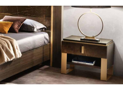 Design Nacht Tisch Konsole Metall Glanz Deko Tische Konsolen Schlaf Zimmer