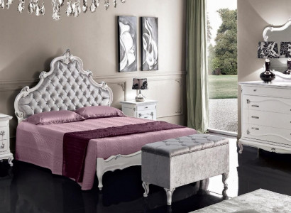 Klassische Möbel 6tlg Schlafzimmerset Bett 2x Nachttische Hocker Kommode Spiegel