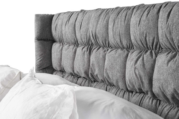 Grau Doppelbett Klassisches Schlafzimmermöbel Design Eleganter Stoff Bett