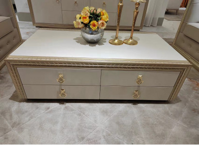 Klassischer Couchtisch Holz Tisch geschnitzt Luxus Design Italienische Möbel Neu