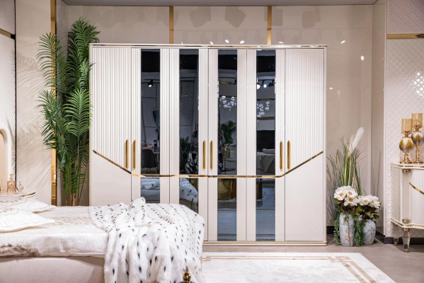 Kleiderschrank Schränke Schrank Design Holz Beige Gold Modern Möbel 270cm