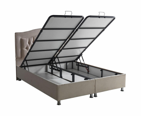 Bett Design Betten Luxus Beige Polster Schlafzimmer Möbel Silber Chesterfield