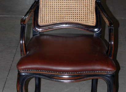 Klassische Stühle Designer Esszimmerstuhl Luxus Holz Lehnstuhl Holzstuhl Stuhl