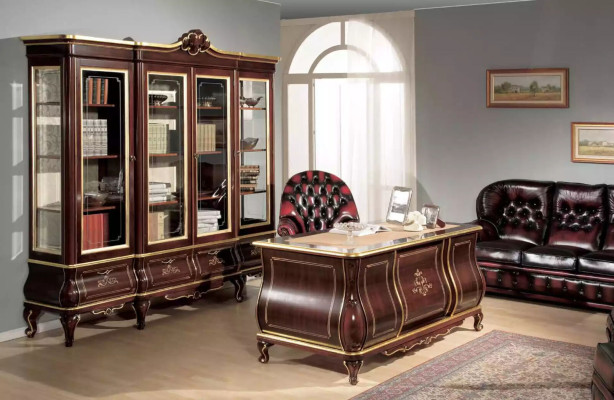 Hochwertiger Schreibtisch Arbeitszimmer Klassische Möbel Tisch Tische