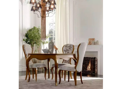 Luxus Esszimmer Set Braun Garnitur Klassische Tisch 4x Stühle Sets 5tlg