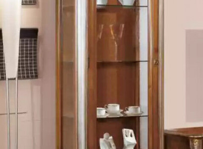 Luxuriöse hochwertige Vitrine aus braunem Holz Klassische Möbel Schrank