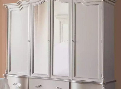 Viertüriger Weißer Klassischer Kleiderschrank Massivholz Schränke Design