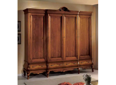 Viertüriger Brauner Kleiderschrank Klassische Schlafzimmer Möbel Holz