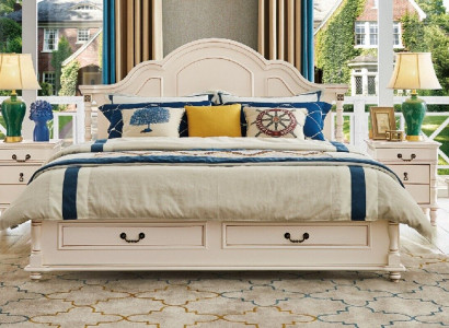 Erstaunliches Schlafzimmer-Set mit Bett und Nachttischen in Weiß