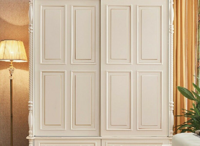 Klassischer Schrank Kleiderschrank Möbel Schlafzimmer Schränke Landhaus Stil Neu