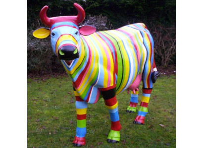 Designer Abstrakte Moderne Figur Statuen Kuh Kunststoff Deko Garten Skulpturen