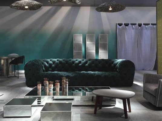 Chesterfield Viersitzer XXL Luxuriöses Lounge Clubsofa für Exklusiven