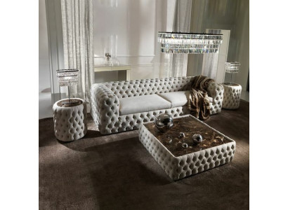 Klassische Dreisitzer Couch Wohnzimmer Polster Sofa 3 Sitzer Ledersofa 240cm Neu