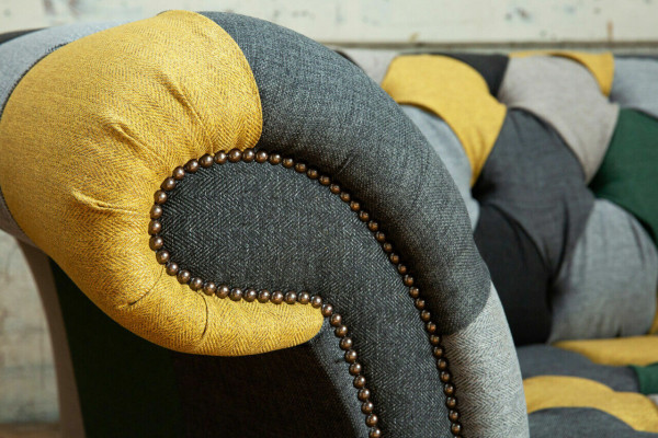 Dreisitzer Couch Polster Design Sofa 3er Sitz Sofas Zimmer Möbel Grün Moderne