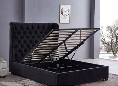 Schwarzes Chesterfield Polsterbett Luxus Schlafzimmer Deko Design Betten Leder