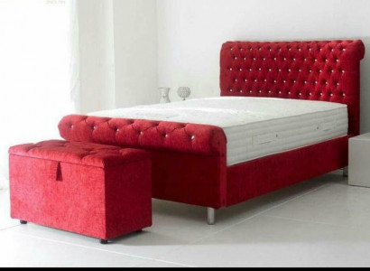 Chesterfield Hotel Doppel Leder Bett Schlafzimmer Polster Luxus Betten 200x200cm