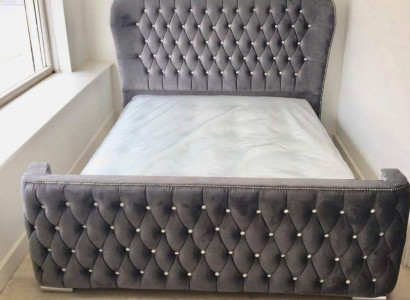 Chesterfield Hotel Doppel Leder Bett Schlafzimmer Polster Luxus Betten 160x200cm