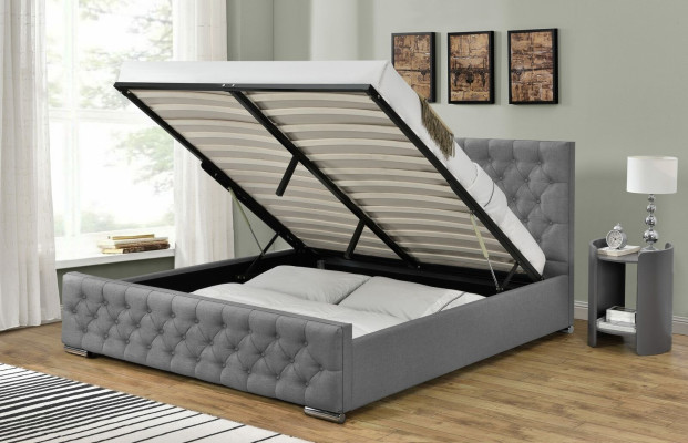 Chesterfield Bett Design Schlafzimmer Englische Betten 200x200cm Textil Polster