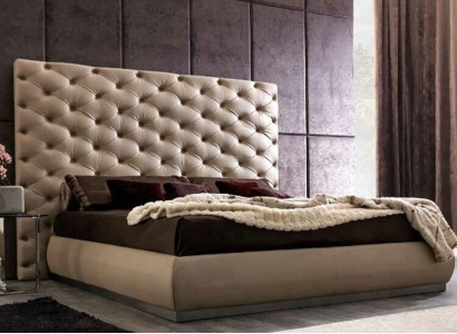 Beiges Wandpaneel Chesterfield Luxus Bett Designer Doppelbetten