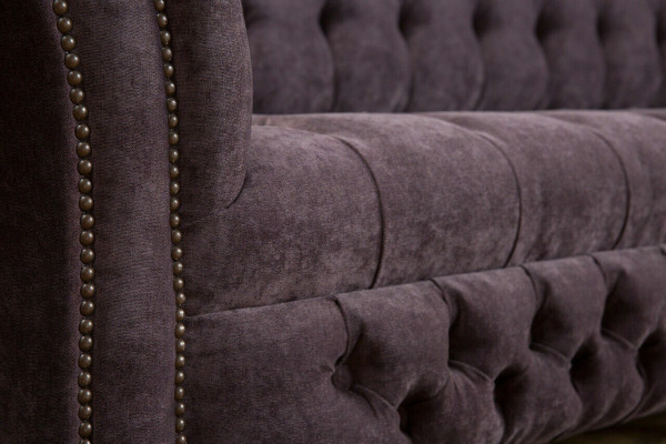 Klassische Chesterfield Sofa 4 Sitzer Sofas Polster Couchen Leder Braun Design