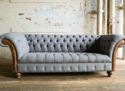 Edler grauer Chesterfield Dreisitzer Luxus Wohnzimmer 3-er Sofa