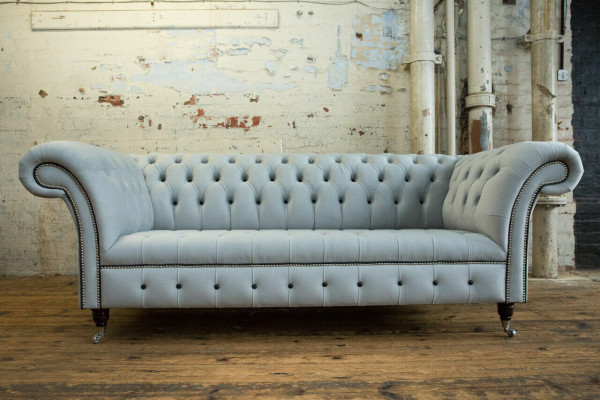 Weißer Designer Chesterfield Dreisitzer Moderne 3-er Couch