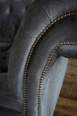 Moderner Chesterfield grauer 3-Sitzer Stilvolle Wohnzimmer 3-er Couch