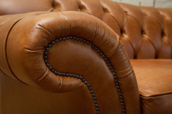 Braunes Chesterfield Dreisitzer Luxus Wohnzimmer 3-er Couch