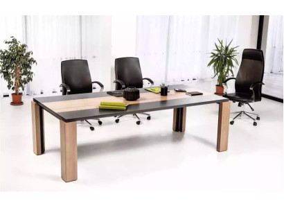 Hochwertige Konferenztische für effiziente Besprechungen und Meetings