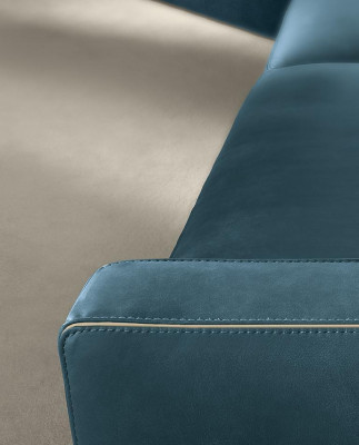 Sofa 4-Sitzer Polster Couch Leder Sofas Design Italienische Möbel Blau