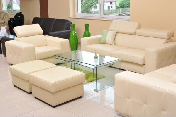 Moderne Sofagarnitur 3+1+1 Sitzer Sofa Couch Polster Garnitur Couchen