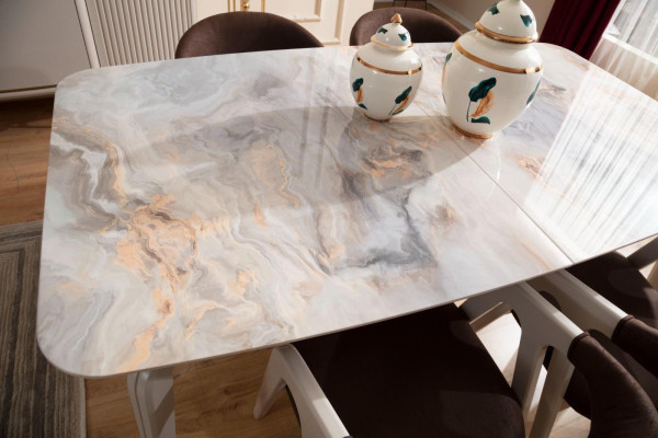 Holzmöbel Designer Esszimmergarnitur Beiger Esstisch 4X Stühle Anrichte