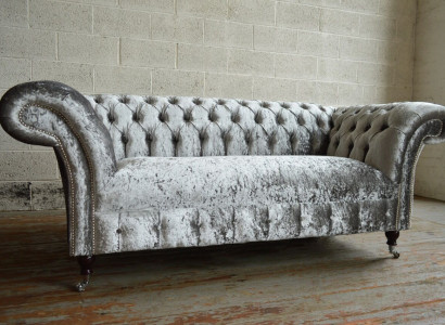 Chesterfield 2 Sitzer Couch Polster Sofa Designer Couchen Sitz Samt Textil Neu