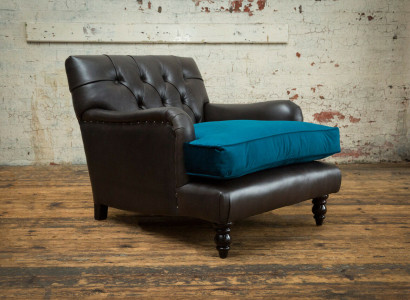 Lounge Luxus Fernseh Club Polster Sitzer Sessel Design Couch Sofa Relax Leder