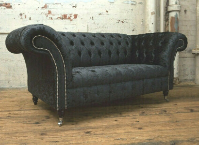 Luxus Chesterfield 2 Sitzer Couch Polster Sofa Textil Stoff Garnitur Neu Couchen