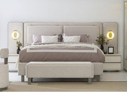 Komplett Schlafzimmer Möbel Set Bett mit Bank 2x Nachttische 3tlg Neu