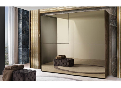 Stilvoller Spiegelschrank mit Schiebetüren im modernen Stil 