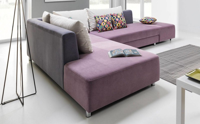 Luxuriöses großes Ecksofa wird aus hochwertigem Material von CHFpäischen Möbelherstellern hergestellt