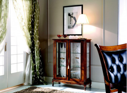 Designer Nicht Vitrine Holz Braun Anrichte Glas Türen Luxus Italienische Möbel