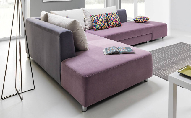 Luxuriöses großes Ecksofa wird aus hochwertigem Material von CHFpäischen Möbelherstellern hergestellt