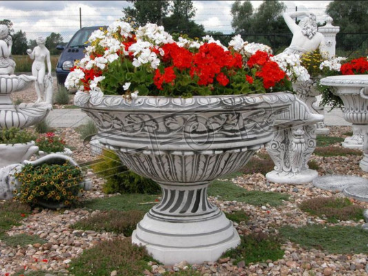 Blumenkübel Pflanz Kübel Dekoration Figur Natur Vasen Blumentöpfe Garten