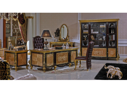 Klassischer Barock-Schreibtisch aus Holz in Gold fürs Büro