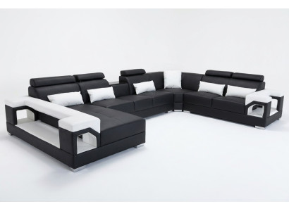 Ecksofa mit ergonomischer Rückenlehne und funktionalen Armlehnen