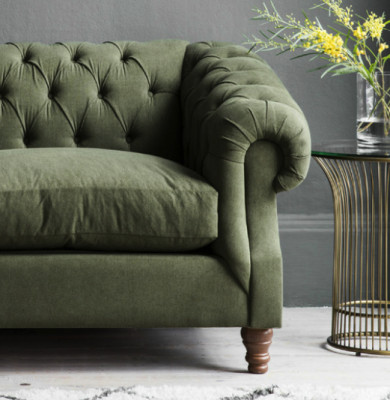 Grüner Polster Chesterfield Dreisitzer Designer Luxus 3-er Couch