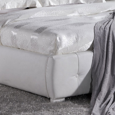Klassisches Schlafzimmer Bett 160x 200 cm Leder Textil Chesterfield Hotel Betten