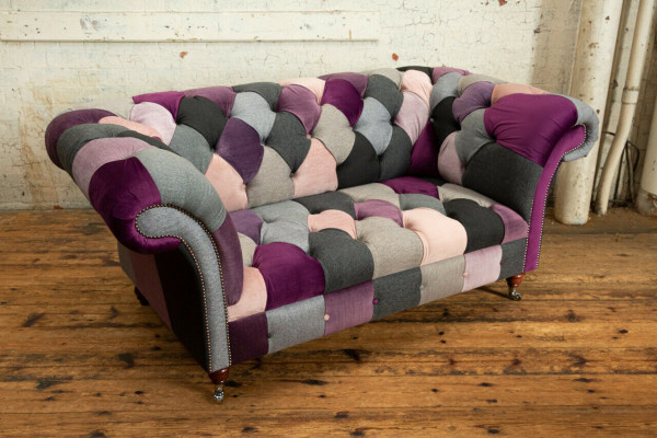 Chesterfield 2 Sitzer Sofa Textil Couch Polster Design Bunt Sofas