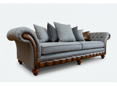 Klassische Chesterfield Design Sofa 4 Sitzer Couch Polster Luxus Textil Couchen