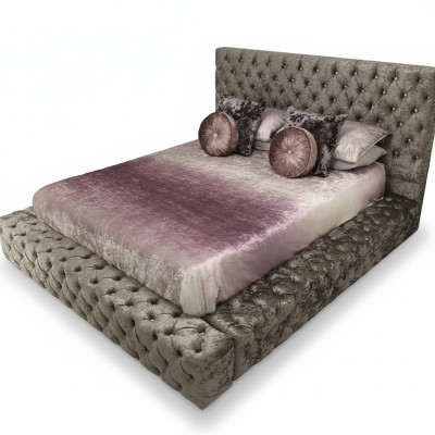 Chesterfield Doppelbett Möbel 180x200 Polster Textil Betten Luxus Design Rahmen
